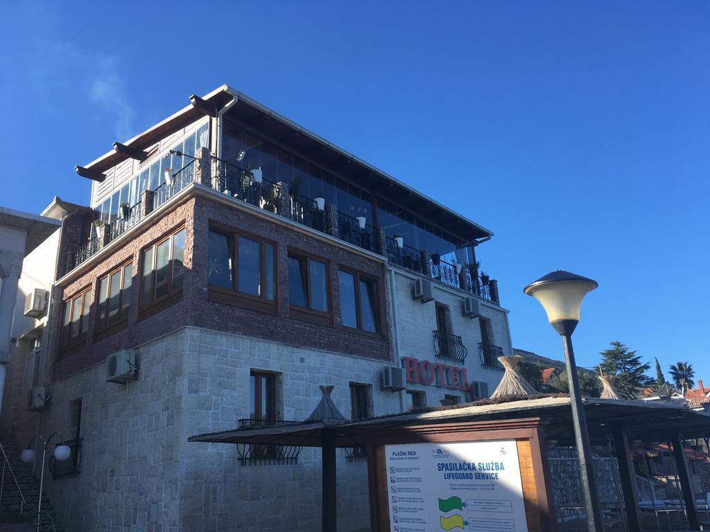 Hotel Anderba Крашичі Екстер'єр фото